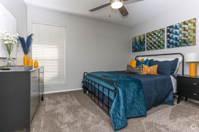 Savannah at North Dallas (Toscana), Dallas, TX 75287 - photo 6