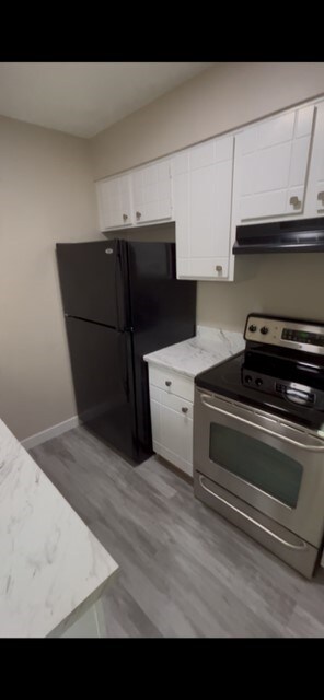 7309 W Hampden Ave, Lakewood, CO 80227 - photo 2