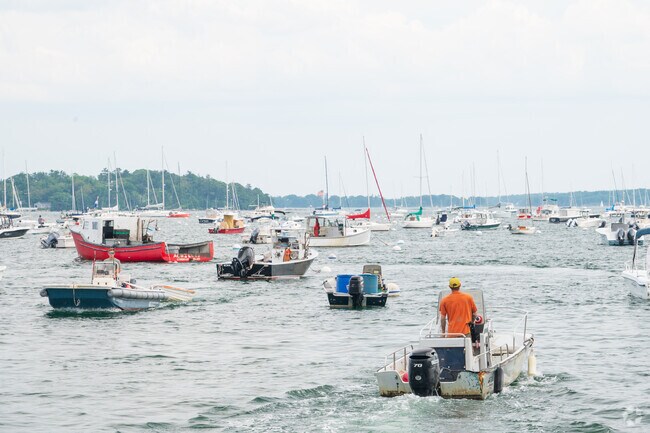 The Chebeague Island Yacht Club has a sailing school and races throughout the summer.