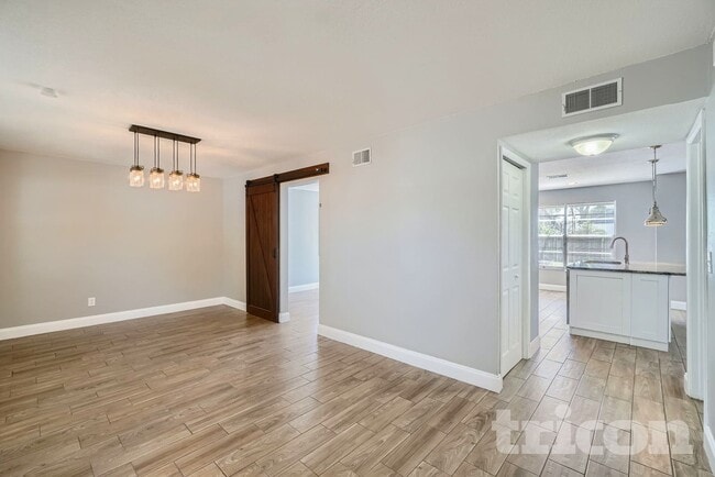 2860 Denmarsh Ct, Palm Harbor, FL 34684 - photo 7