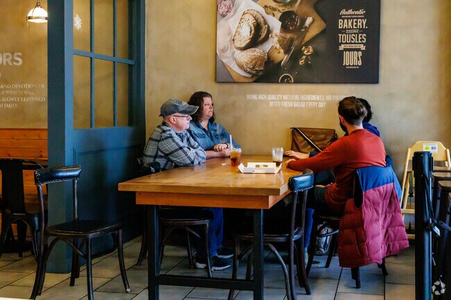 Located in Schaumburg, Tours Les Jours offers great baked goods with indoor seating options too.