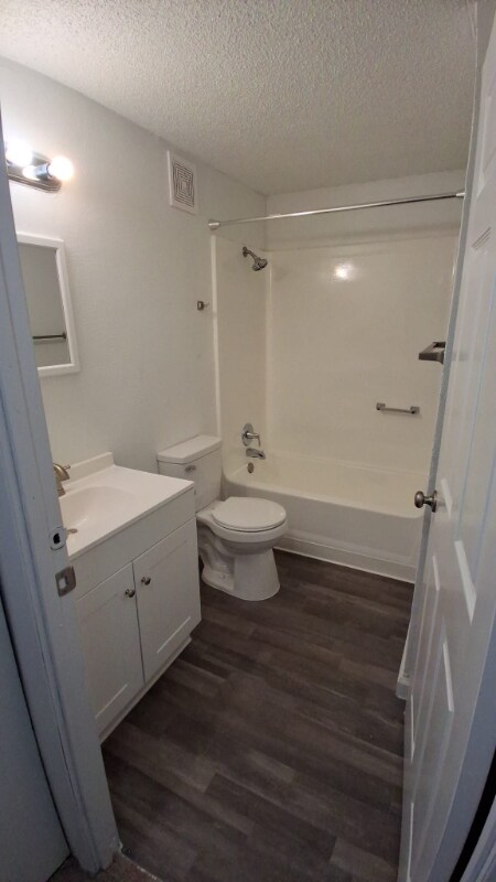 33305 Ryan Dr unit 117, Leesburg, FL 34788 - photo 7