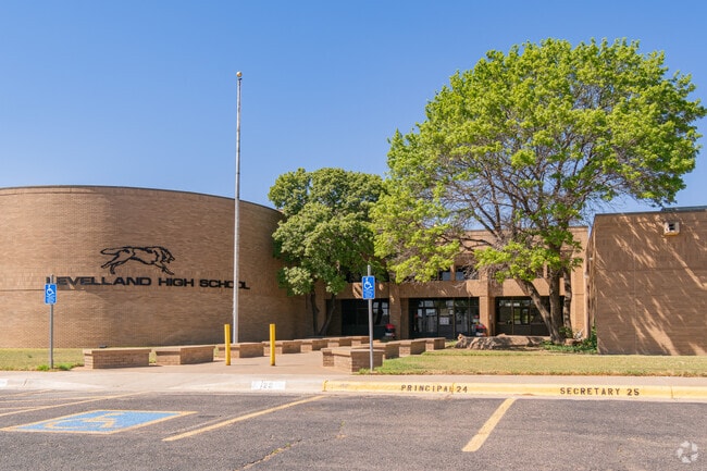 Levelland High School serves students across the Levelland community.