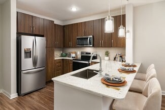1927 Powers Ferry Rd, Atlanta, GA 30067