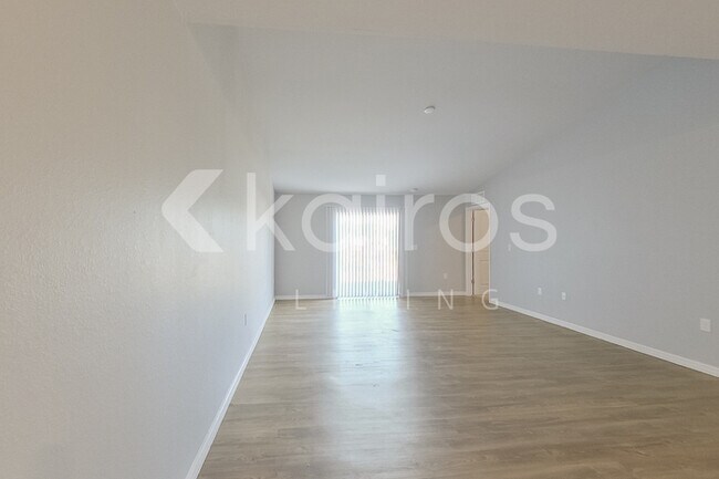 18328 Gibraltar Ln, Lehigh Acres, FL 33936 - photo 3