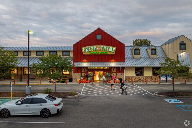 Residents of East Carmel have many optiopns when it comes to shopping.