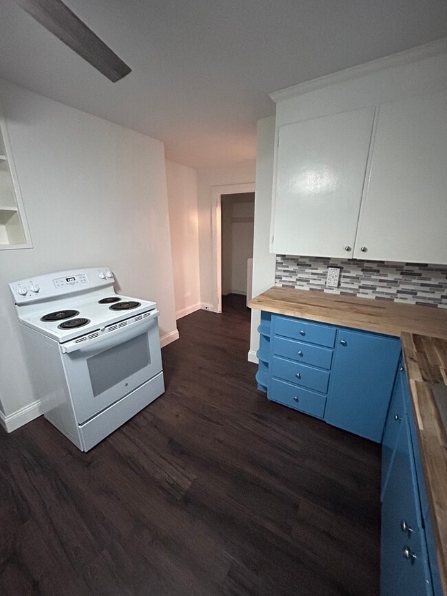 53 Main St unit A, Deep River, CT 06417 - photo 4