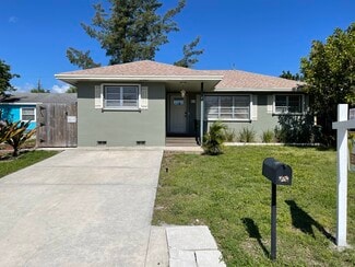 419 S C St, Lake Worth Beach, FL 33460