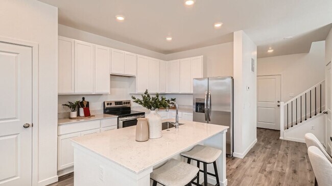 7846 Miners Camp Way, Colorado Springs, CO 80908 - photo 2