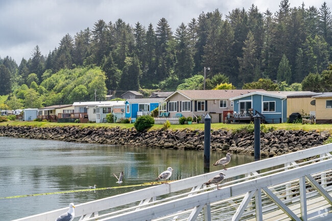 There are a number of manufactured homes in Waldport, Oregon.