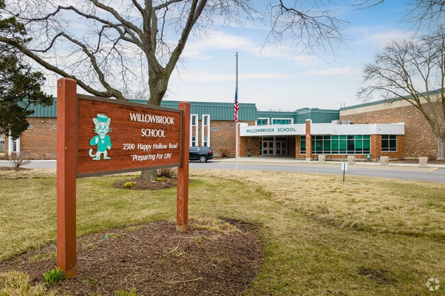 Willowbrook Elementary ranks one of the best public schools in Illinois