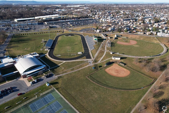 South Hagerstown High School receives a B rating from Niche.