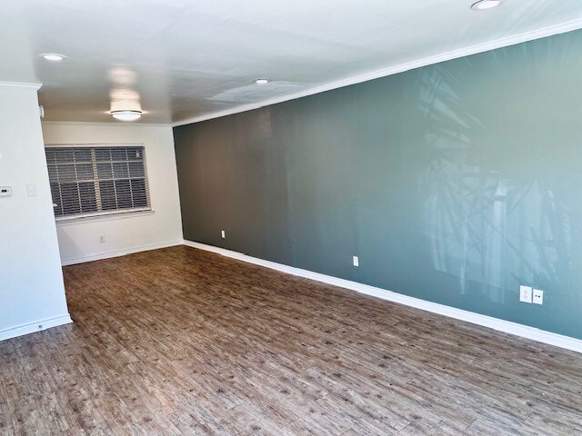 4214 Rawlins St unit 113, Dallas, TX 75219 - photo 2