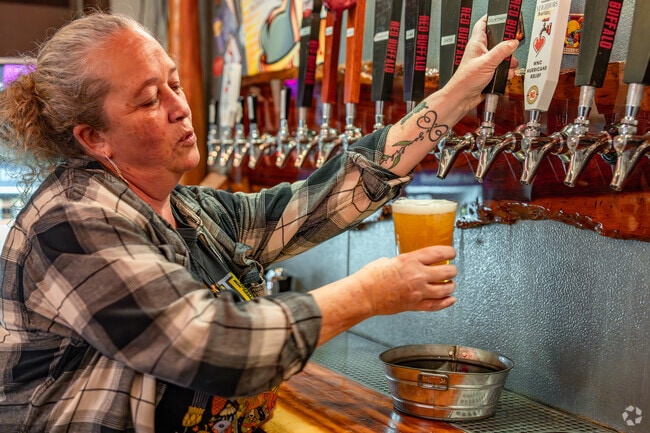 Stop by one of the many bars or restaurants of Statesville to enjoy the friendly locals.