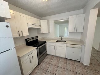 8540 N Sherman Cir, Miramar, FL 33025