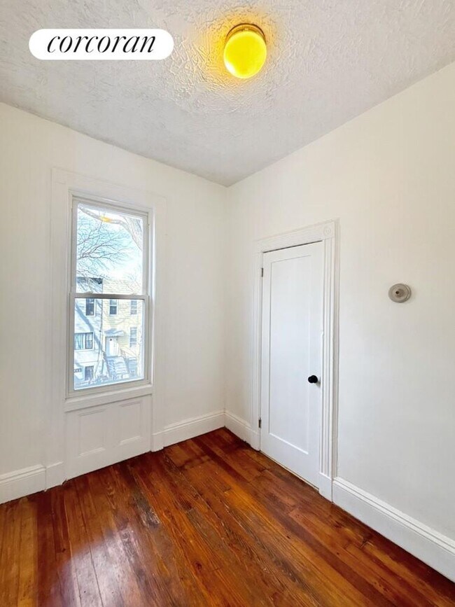 158 Weirfield St, Brooklyn, NY 11221 - photo 5