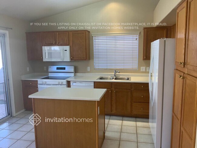 9212 W Charleston Ave, Peoria, AZ 85382 - photo 6