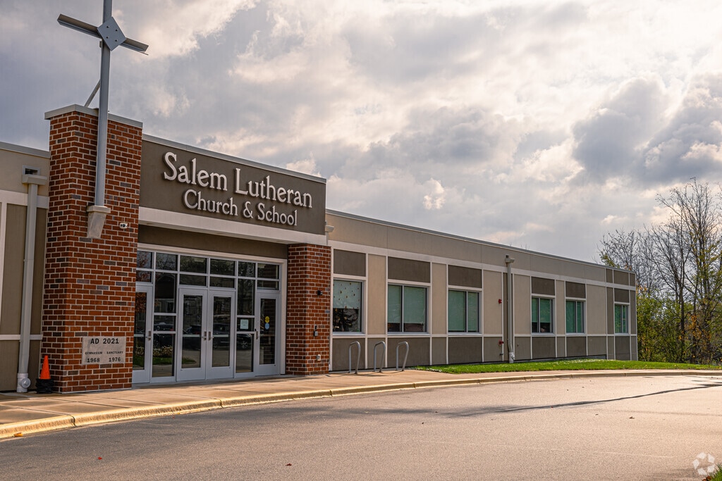 Salem Evangelical Lutheran School provides private education in the neighborhood of
Maple Tree.