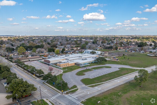 Bailey Elementary is located in Pasadena, TX.