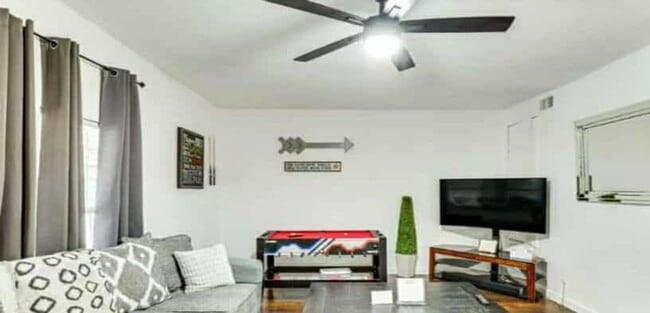 401 N Polk St, Dallas, TX 75208 - photo 5