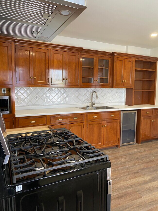 162 Circuit Rd, Winthrop, MA 02152