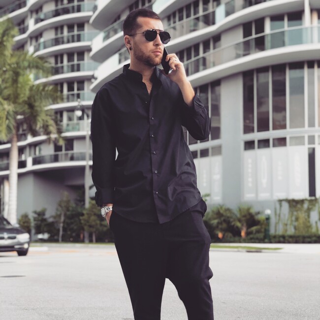 Agent Photo