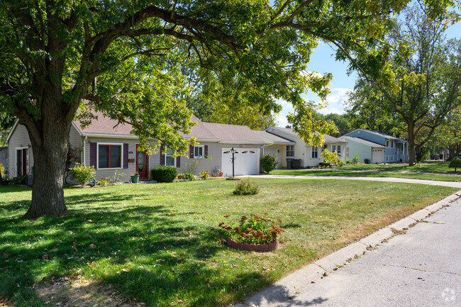 Homes in Pleasant-Prairie are varied in style, with many ranches and split-levels.