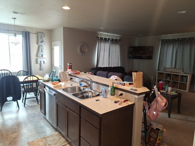 4140 Furlong Ave SE, Albany, OR 97322 - photo 3