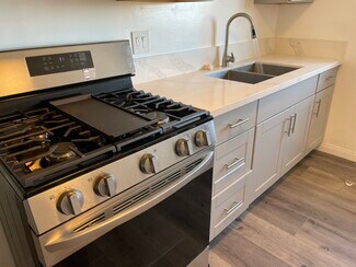 1714 Grove St Unit 17, San Diego, CA 92102