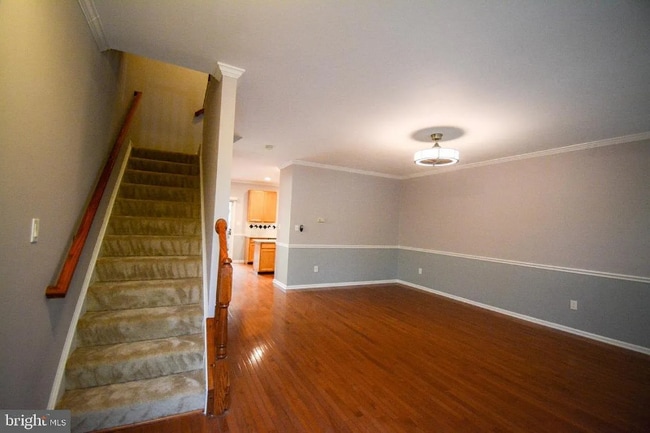 6413 Mccoy Rd, Centreville, VA 20121 - photo 2