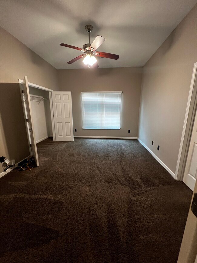 559 10th St NW, Atlanta, GA 30318 - photo 4