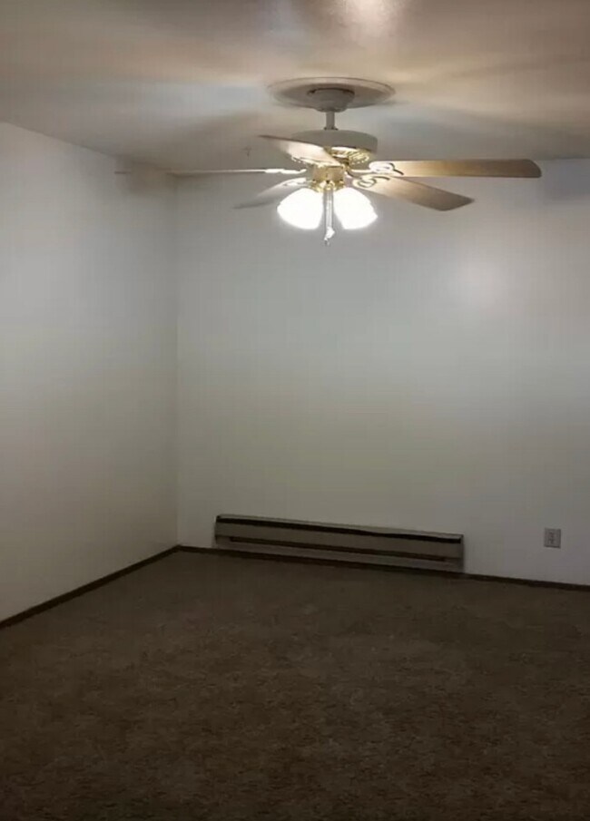 5907 Spartan Dr unit Spartan Drive, Mc Farland, WI 53558 - photo 2