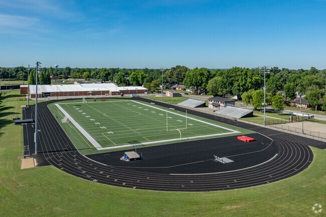 Owensboro Middle School scored an A- for teachers on niche.com.