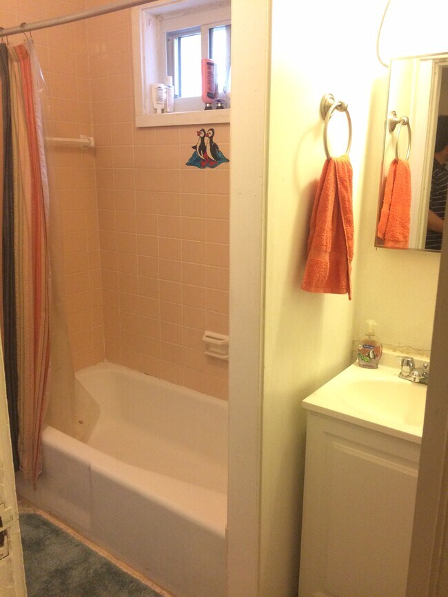 380 Riverway unit 9, Boston, MA 02115 - photo 6