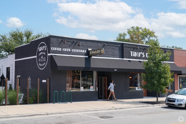 Grab an iced coffee and walk to the beach from Tiny's Coffee.
