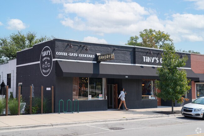 Grab an iced coffee and walk to the beach from Tiny's Coffee.