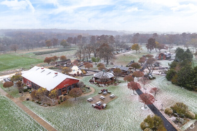 Royal Oak Farm in Alden has plenty of activities for the family including a restaurant.