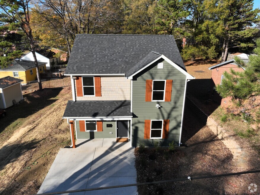 2105 Joe Louis Ave, Greensboro, NC 27401 - photo 2