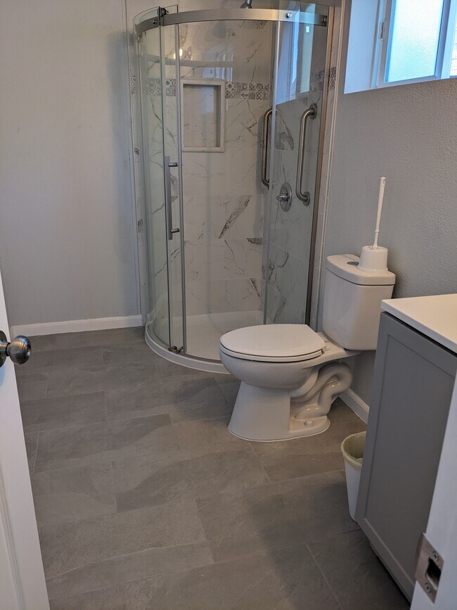 768 Easton Ave Unit 768 A, San Bruno, CA 94066