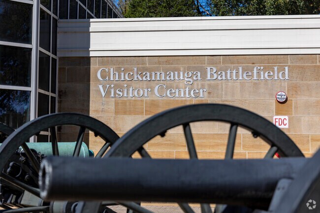 Visitor Center at Chickamauga & Chattanooga National Military Park welcomes guests.