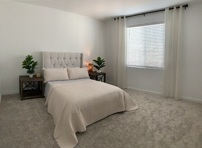 15857 W Kendall St unit 2, Goodyear, AZ 85338 - photo 7