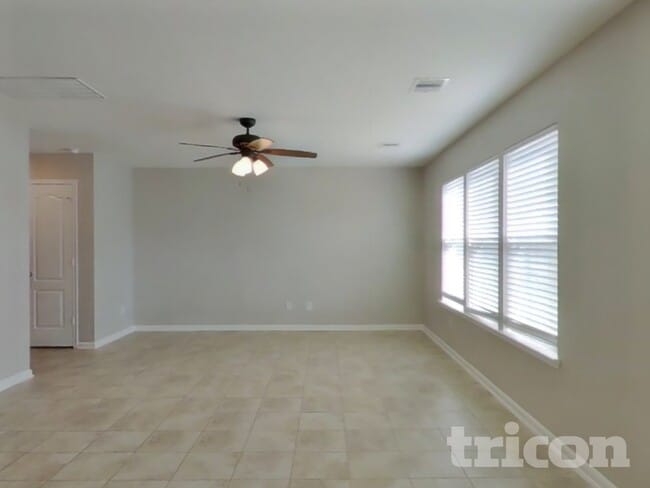 5342 Castle Discordia St, Katy, TX 77493 - photo 2