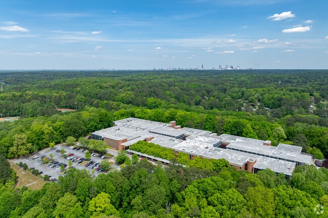 Mays High School has a student to teacher ratio of 16 to 1.