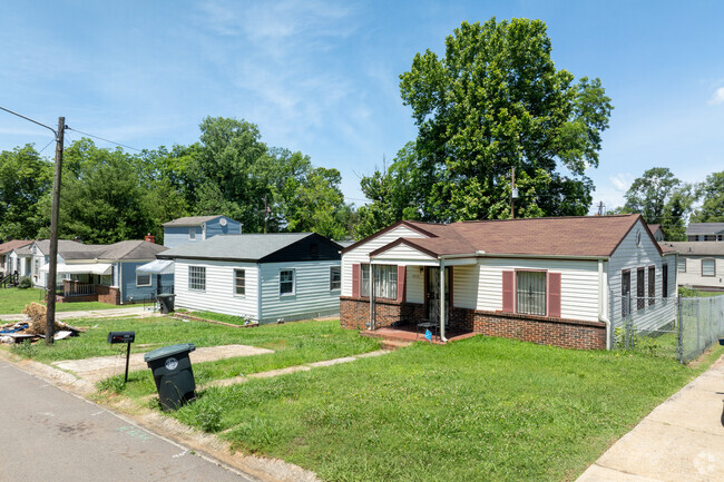 Find a ranch style home in Hillman.