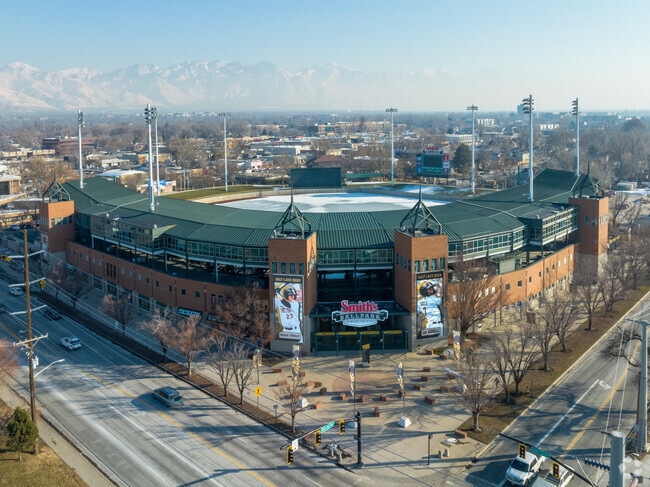 Catch a baseball game and watch the Salt Lake Bees play at Smith’s Ballpark.