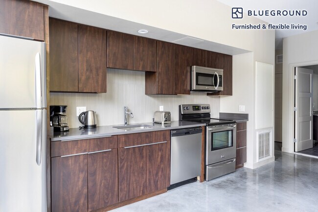 60 Brainerd Rd unit FL2-ID792, Allston, MA 02134 - photo 6