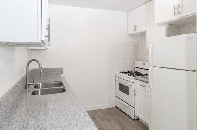 Garfield Apartments, Monterey Park, CA 91754 - photo 2