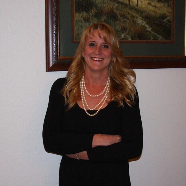 Michelle Pyle Real Estate Agent in Englewood, CO
