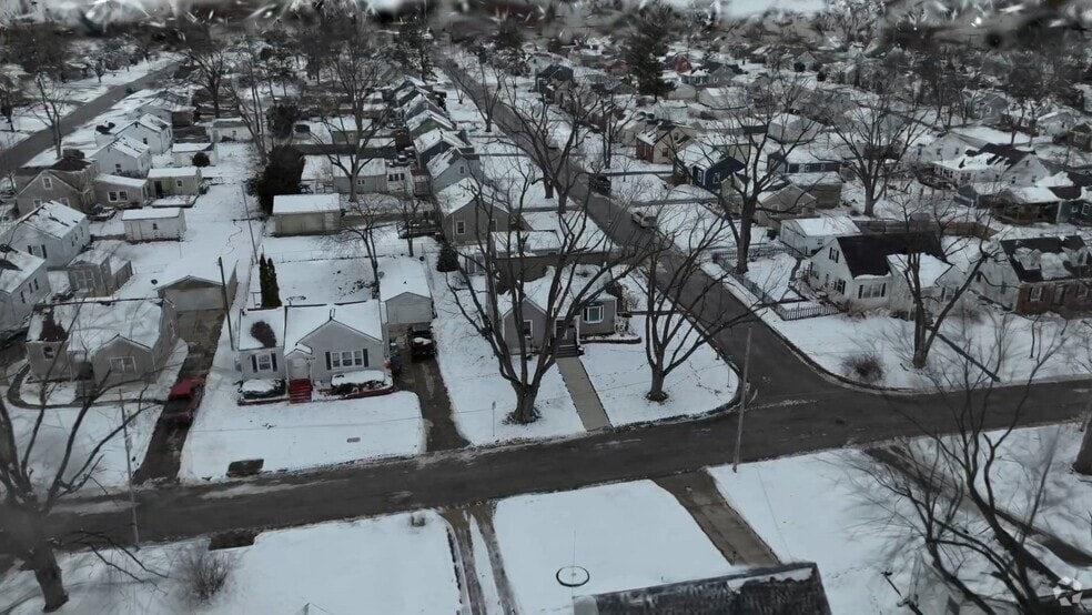 6101 College Ave, Des Moines, IA 50322 - photo 2