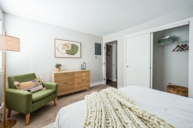 The Meadows, Chelmsford, MA 01824 - photo 6